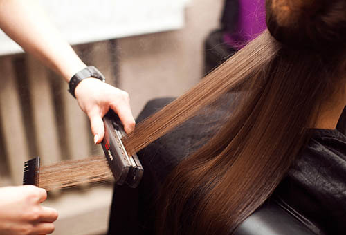 Процесс кератинового восстановления волос